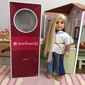 American Girl Julie Albright, 1974